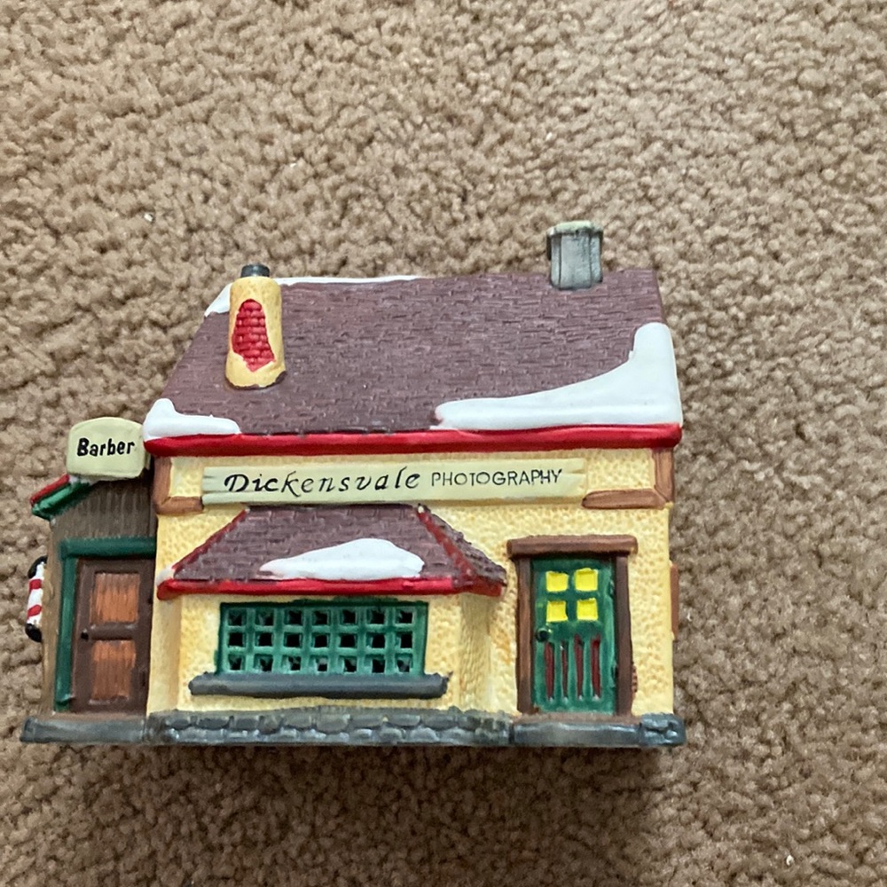 Lemax porcelain Christmas village photography